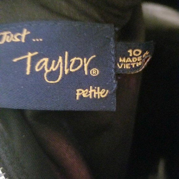 Just...Taylor Floral Dress Petite - Picture 5 of 7